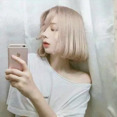 与鲨同泳